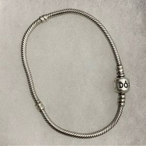 EUC Pandora Bracelet